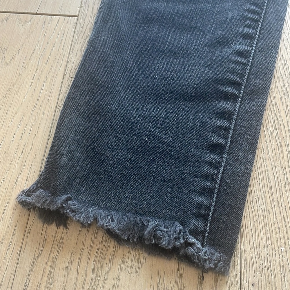 Madewell 10” High- Rise Skinny Jeans - Picture 7 of 16